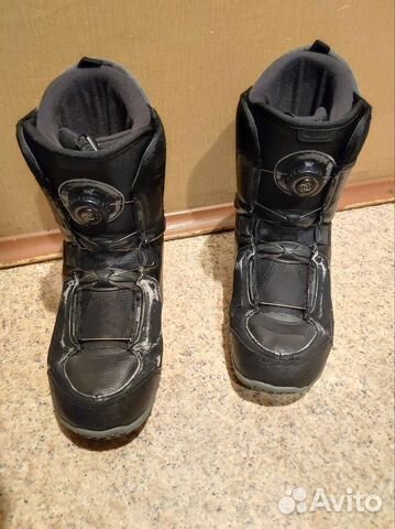 Сноубордические ботинки 42.5