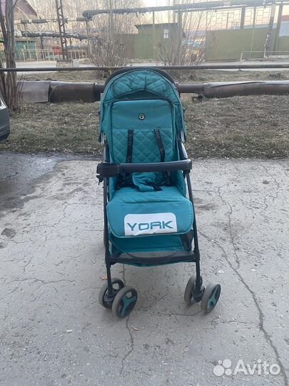 Коляска прогулочная