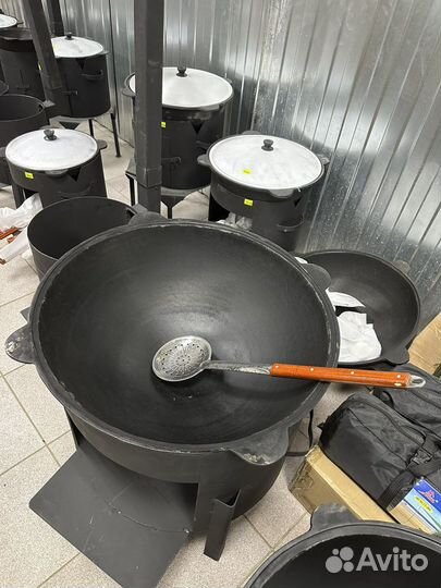 Чугунный казан на 50 л с печью + Шумовка + Специи