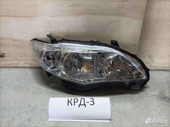 Фара правая Toyota Corolla 10 Е150 2007-2013