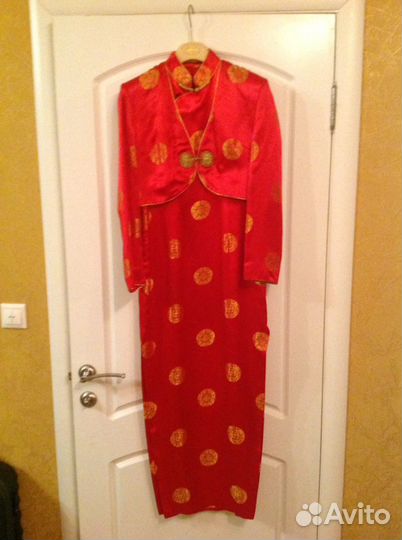 Национальный китайский шёлковый костюм 100