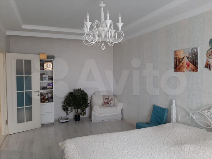 2-к. квартира, 93 м², 3/5 эт.