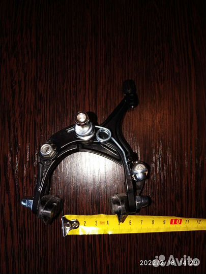 Тормоза клещевые