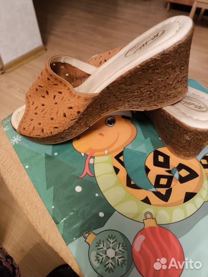 Туфли женские