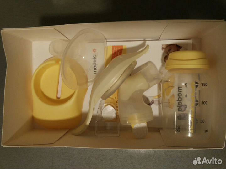 Молокоотсос ручной Medela