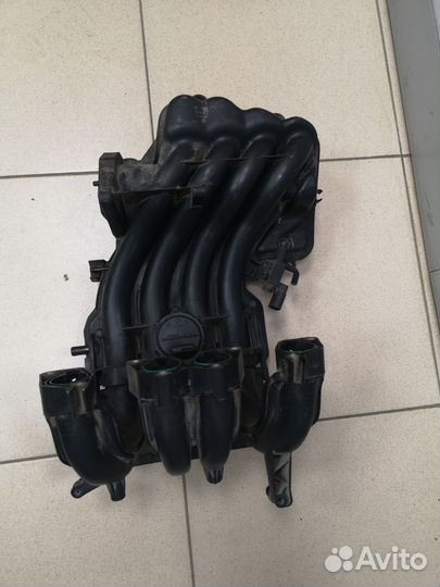 Впускной коллектор Golf Octavia A3 Passat 1.6 BSE