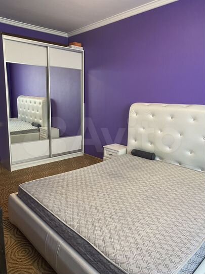 2-к. квартира, 60 м², 1/3 эт.