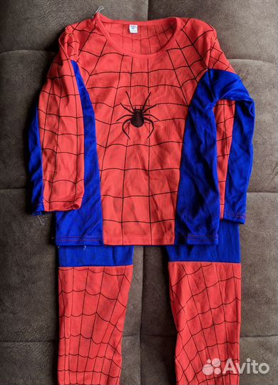 Костюм человека паука