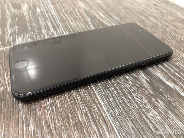 iPhone 7, 32 ГБ