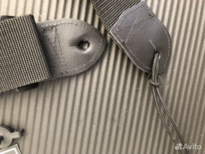 Ремень для гитары Fender Strap White Logo 2’’