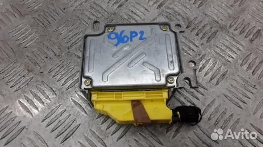 Блок управления airbag volkswagen touareg 7L (96P0