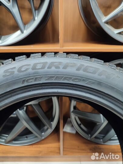 Pirelli Scorpion Ice Zero 2 265/45 R21 108H