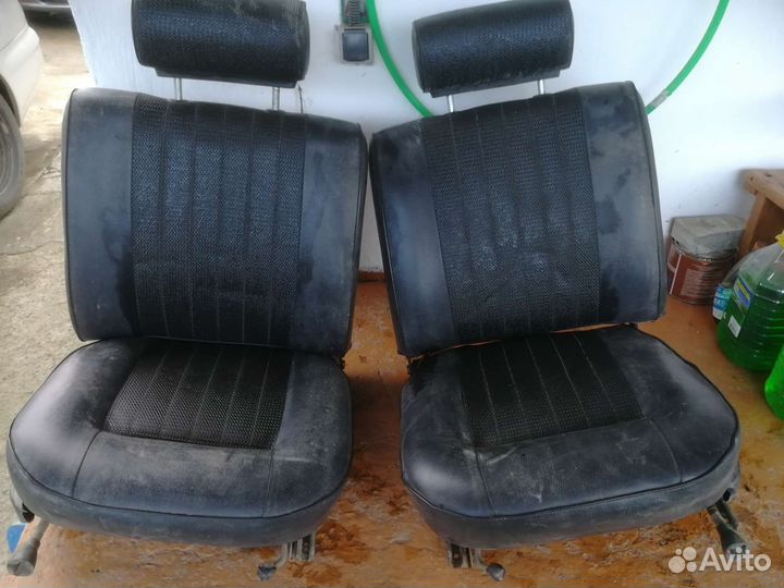 Кресла Москвич-412