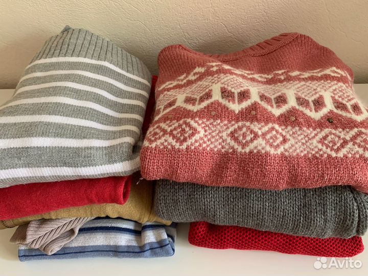 Вещи пакетом. Свитера, кофты, платья