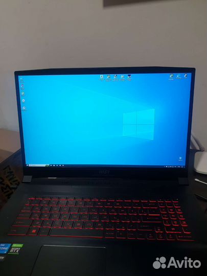 Игровой ноутбук msi 17 3