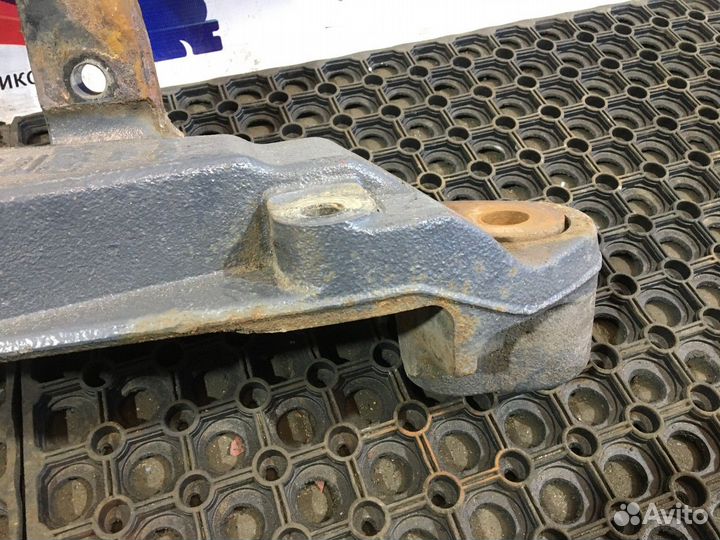 Кронштейн передней рессоры Daf XF105