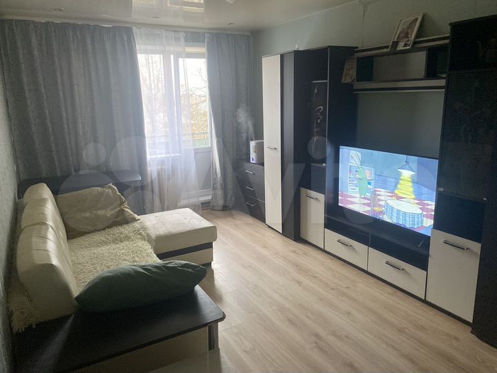 2-к. квартира, 47 м², 4/5 эт.