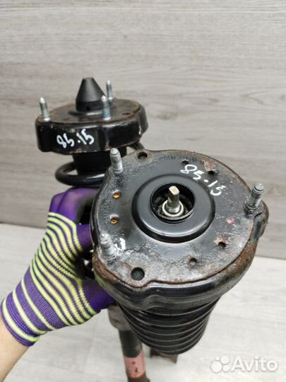 Стойки Mercedes E-Class W211 OM648 2005