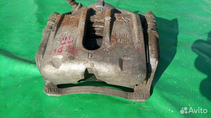 Суппорт тормозной перед правый Chery Bonus A13