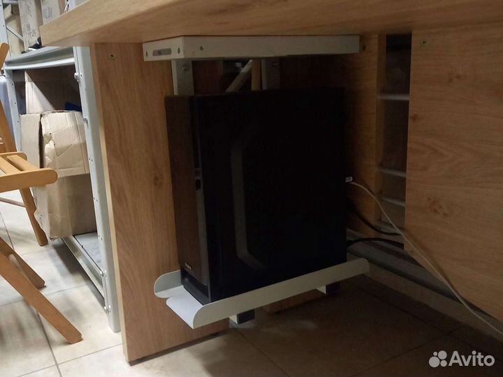 Подставка под системный блок подвесная