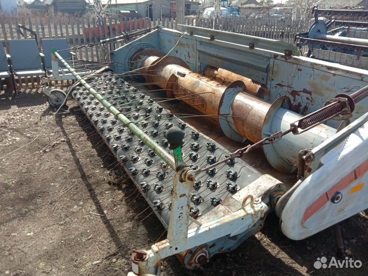 Комбайн Ростсельмаш Vector, 2005