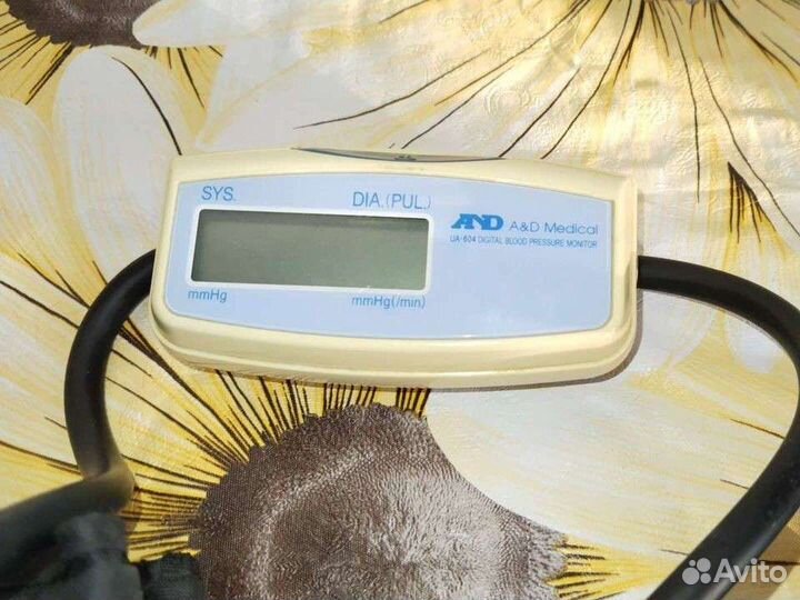 Тонометр бу