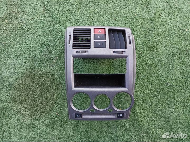 Накладка декоративная Hyundai Getz 1.3 2003