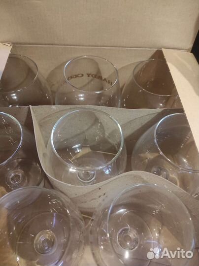 Коньячные бокалы