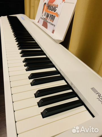 Цифровое Пианино Roland FP30X + Банкетка