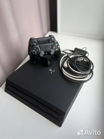 Sony PS4 pro 1tb