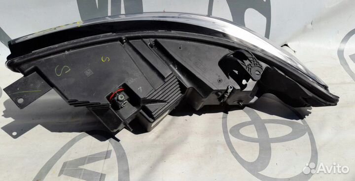 Ford Explorer 2019- фара диодная full led