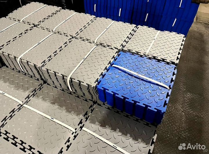 Пвх-плитка для сто