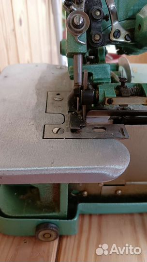 Оверлок для швейной машины