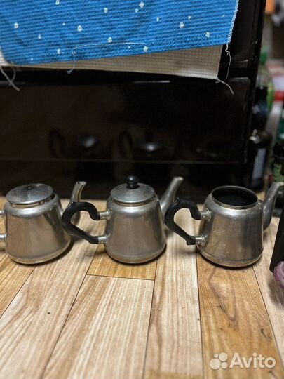 Чайники разные электрические и для плиты