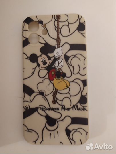 Чехол на iPhone 12