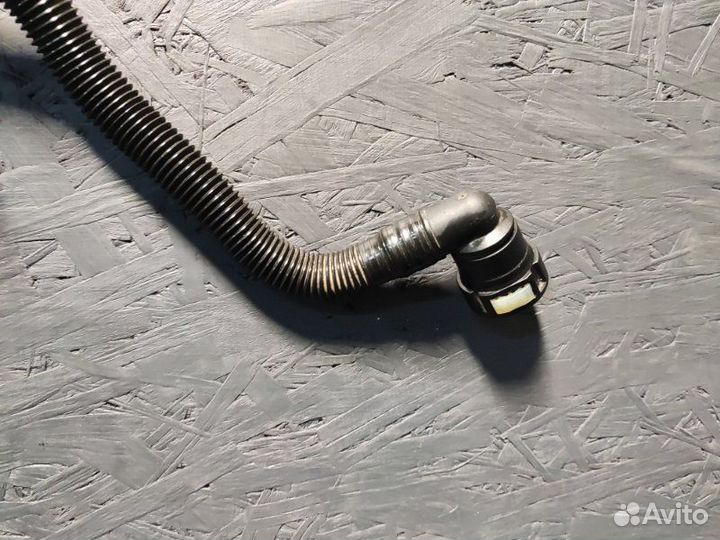 Трубка вентиляции Audi A6 C7 cdnb 2014