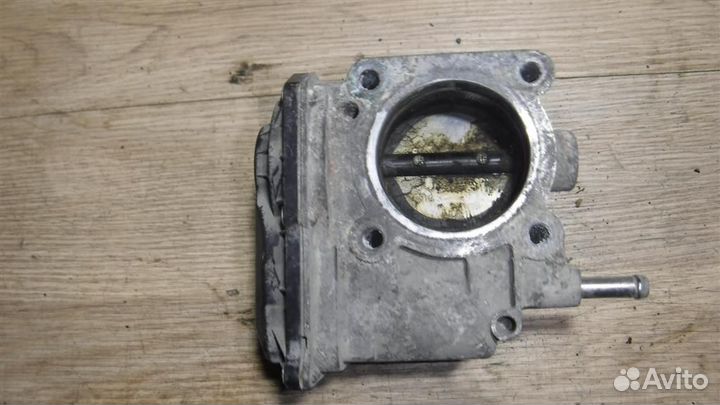 Заслонка дроссельная электрическая Toyota Corolla