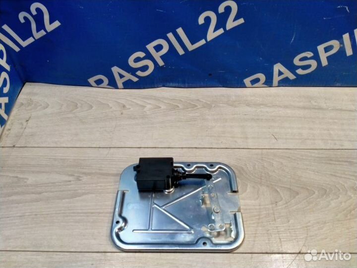 Замок крышки багажника Bmw X5 E53 M54B30 01/2004