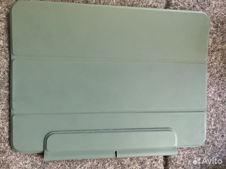 Чехлы для iPad pro 11