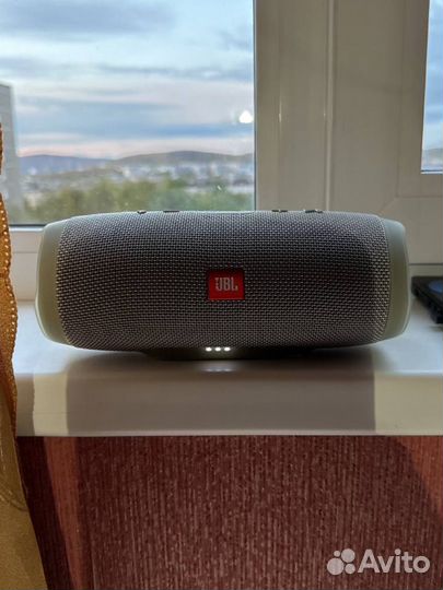Колонка jbl charge 3 оригинал