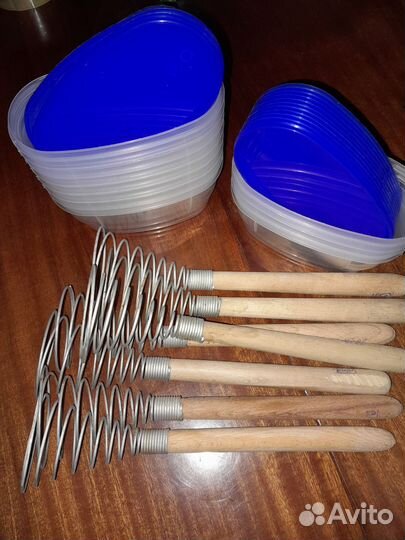 Венчик для взбивания СССР и контейнеры для еды