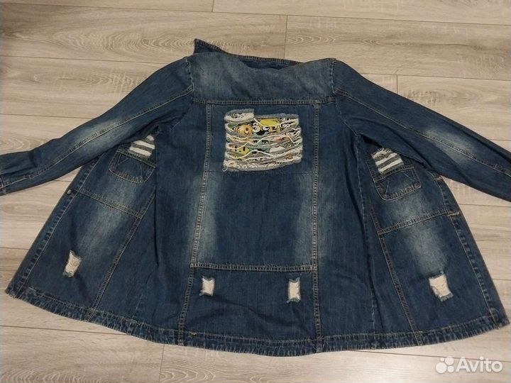 Джинсовая куртка