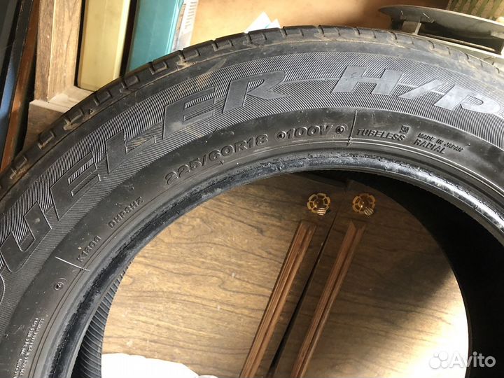 Bridgestone Dueler H/P 225/60 R18 100V