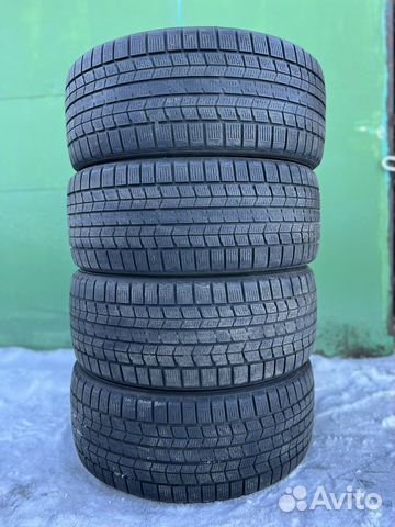 Dunlop Graspic DS3 235/45 R18 94Q