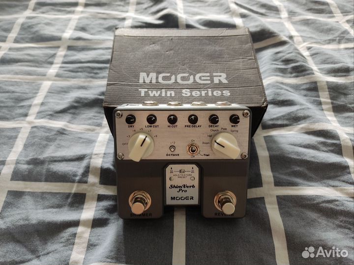 Педаль эффектов Mooer Shimverb pro