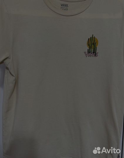 Футболка vans