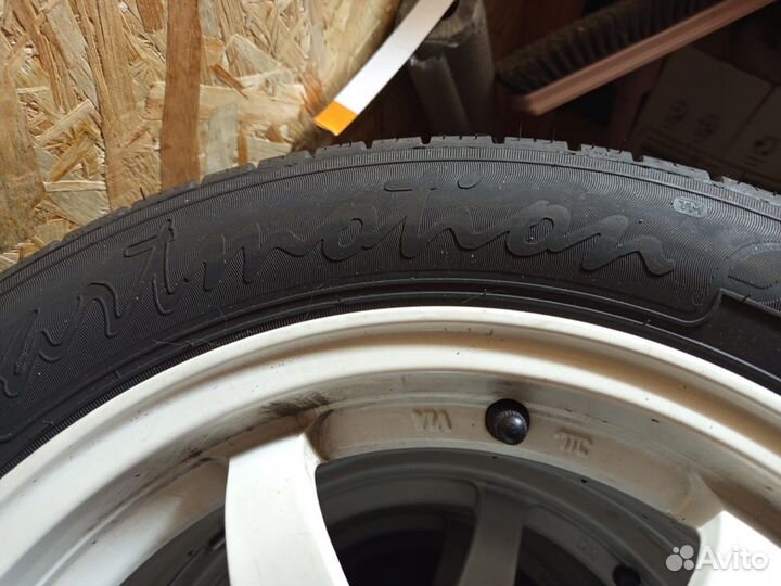 Accelera Beta 185/60 R14