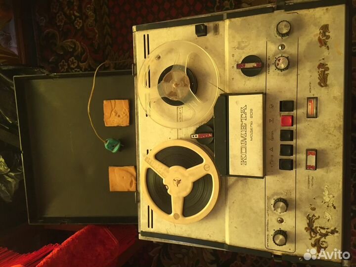 Катушечный магнитофон