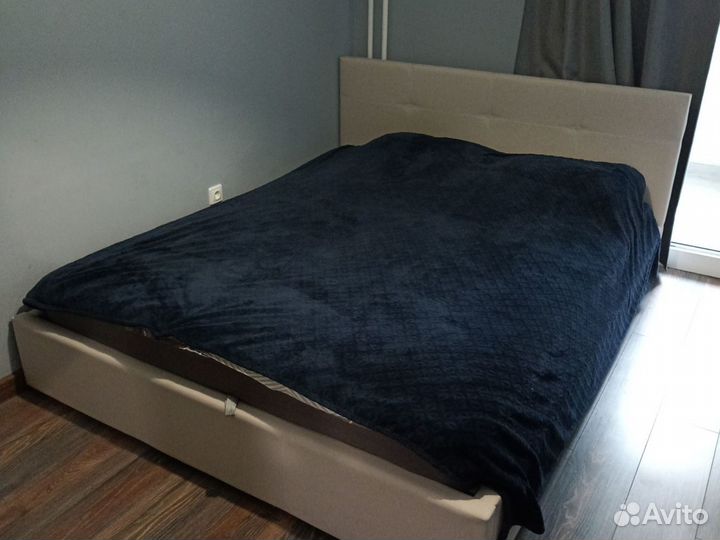 Кровать двухспальная Аскона с матрасом