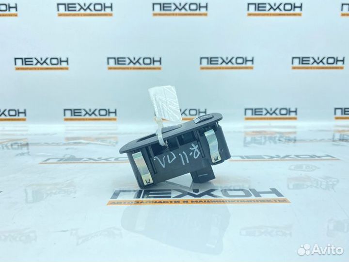 Кнопка стеклоподъемника Maserati Levante 3.0